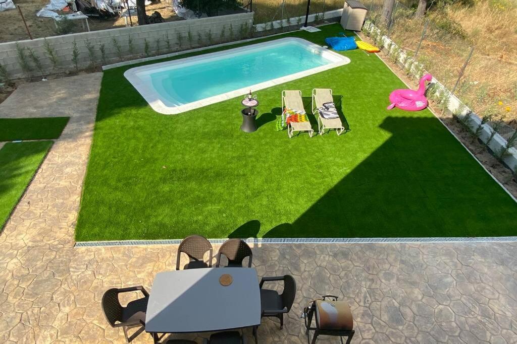 Charming Apartment In Becerril De La Sierra Bagian luar foto